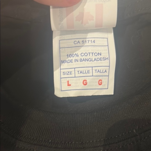 Graphic T-Shirt - Picture 4 of 4